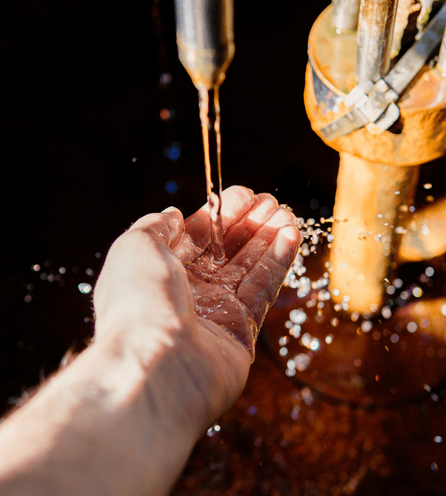 Geological strata cross-section diagram